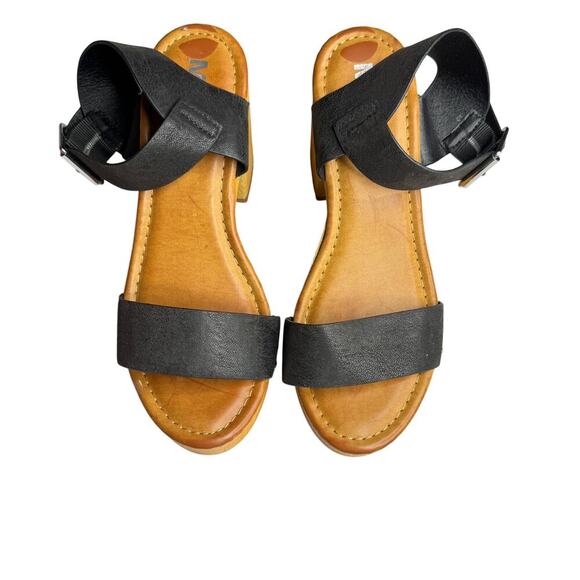 MIA Size 8.5 Black Strap Platform Sandals W/ Wood Block Heel & Adjustable Strap - Picture 3 of 9